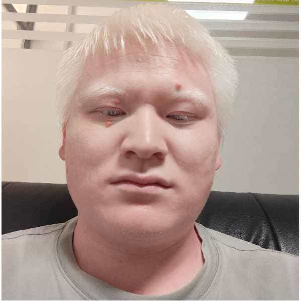 30岁岁安徽单身帅哥 - 宝鸡吉缘网