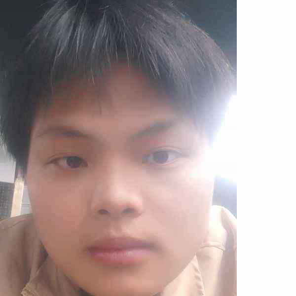 22岁岁河南单身帅哥 - 宝鸡吉缘网
