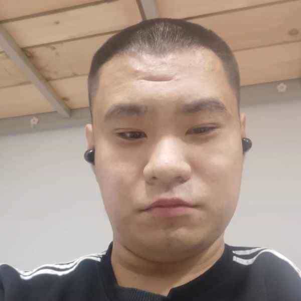 25岁岁山东单身帅哥 - 宝鸡吉缘网
