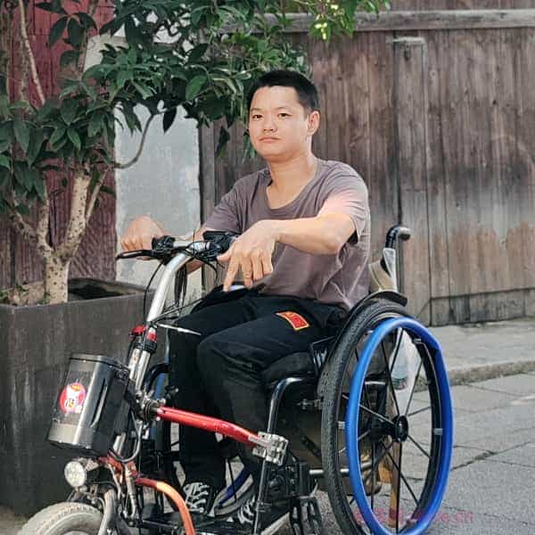 33岁岁湖北单身帅哥 - 宝鸡吉缘网